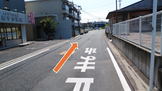 駐車場①